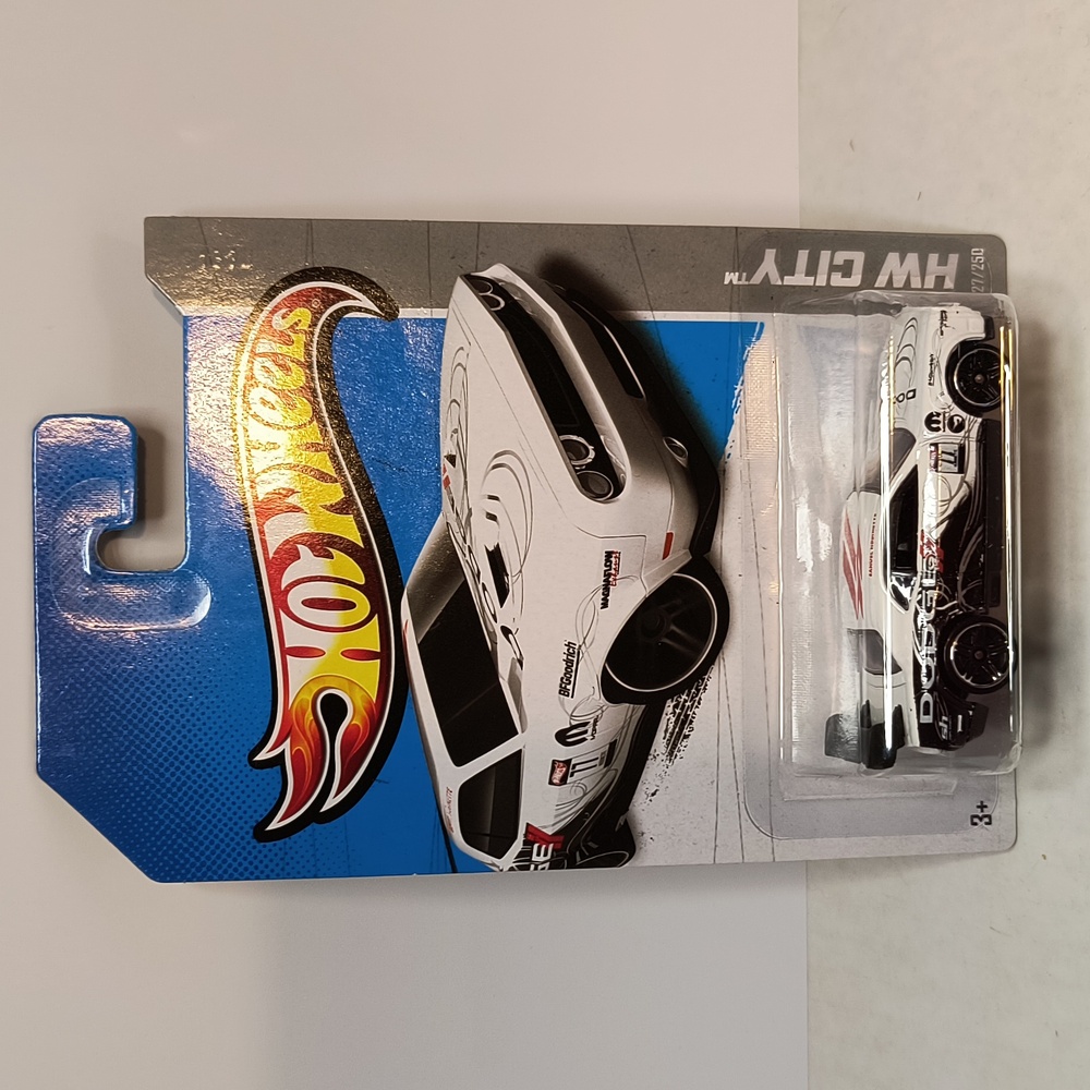 B1 Hot Wheels Dodge Challenger Drift Car mopar diecast  shipping protector…